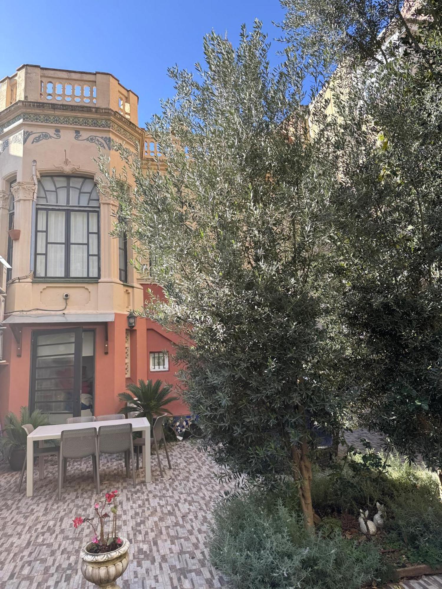 Villa Modernista Barcelona Bagian luar foto